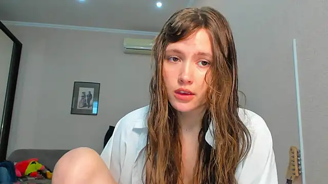 MaryannSofts online show from May 26, 2026, 11:17 am