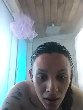CynthiaMore online show from May 4, 2026, 1:18 pm