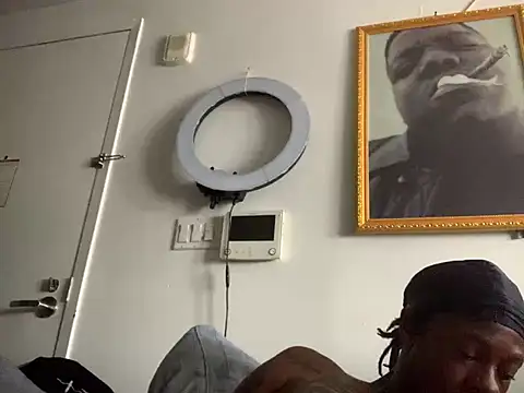bigyenwood online show from May 27, 2026, 2:36 pm