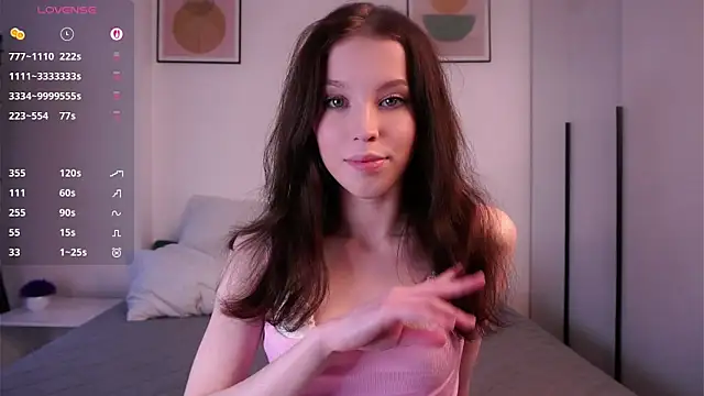CleotildePiel online show from May 27, 2026, 3:42 pm