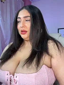 Snapshot of Selenee23 chatting on May 25, 2026, 11:27 am Selenee23 online show from May 25, 2026, 11:27 am