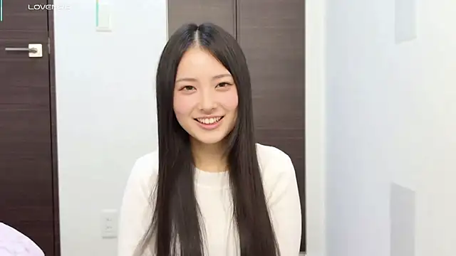 -Rei-ch- online show from March 14, 2026, 1:16 pm