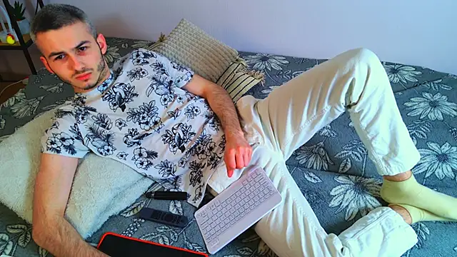 Magic Storms online show from April 6, 2026, 2:20 am