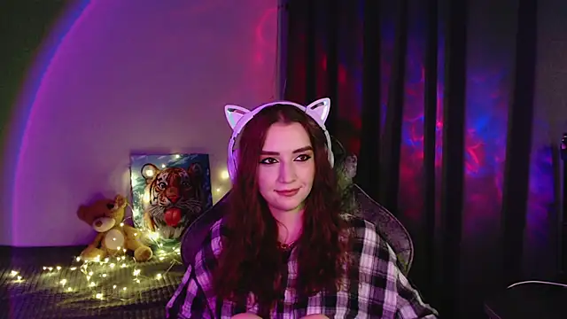Celia Sensual  online show from July 12, 2026, 7:27 pm