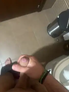 nikos 17 online show from April 20, 2026, 8:54 pm