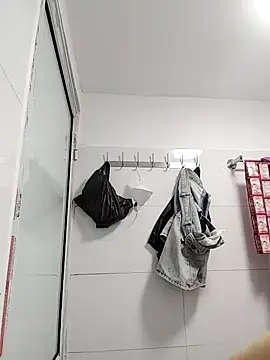 Snapshot of Ruby-xx chatting on April 13, 2026, 1:05 pm Ruby-xx online show from April 13, 2026, 1:05 pm