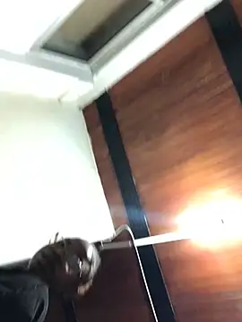 suggar mommy777 online show from March 15, 2026, 8:48 pm