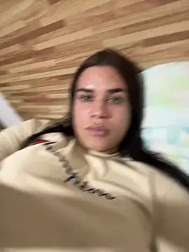 Gabrielaparaiso online show from April 18, 2026, 7:07 pm