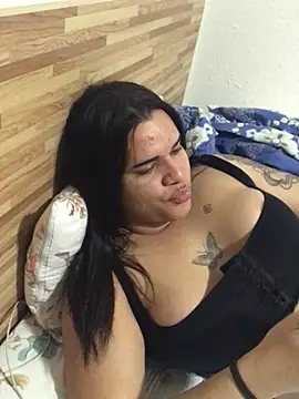 Gabrielaparaiso online show from July 9, 2026, 1:48 pm