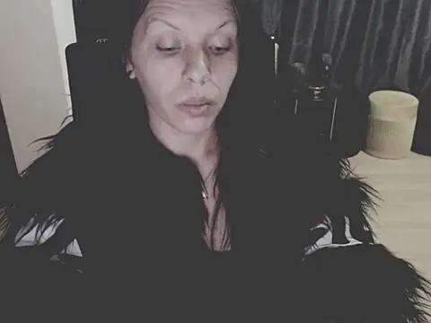 IconDomme0 online show from March 23, 2026, 9:52 pm