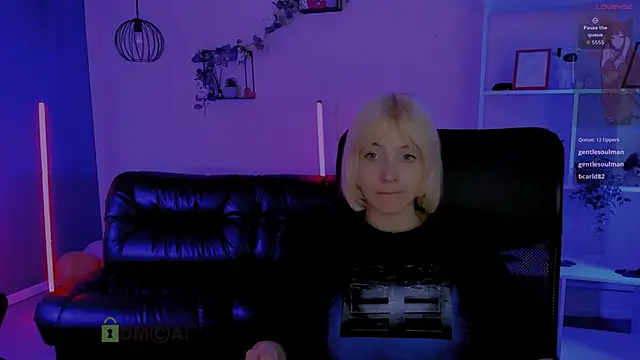  sabrina moore online show from April 25, 2026, 1:41 pm