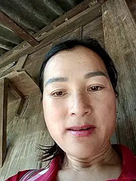 Yuhi3d online show from April 4, 2026, 4:55 am