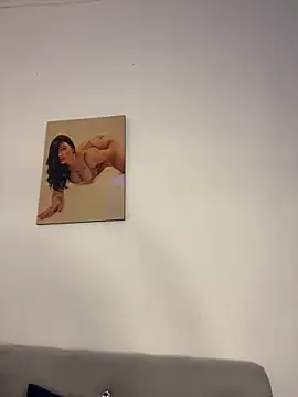 Snapshot of AnthonellaSweet_ chatting on March 10, 2026, 4:23 pm AnthonellaSweet online show from March 10, 2026, 4:23 pm