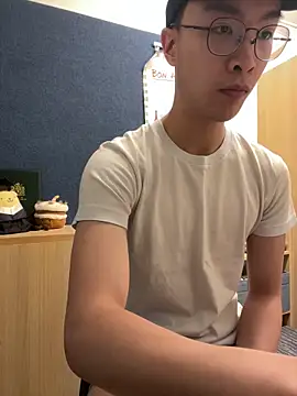hoppyhops online show from June 13, 2026, 2:59 pm
