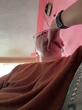 GoldenM95 online show from April 9, 2026, 12:10 am