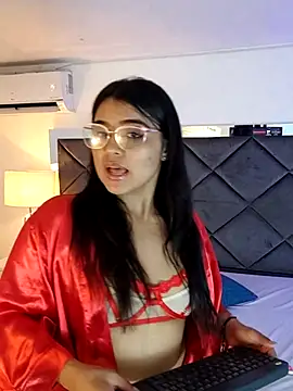 AlmaRios online show from March 12, 2026, 1:50 pm