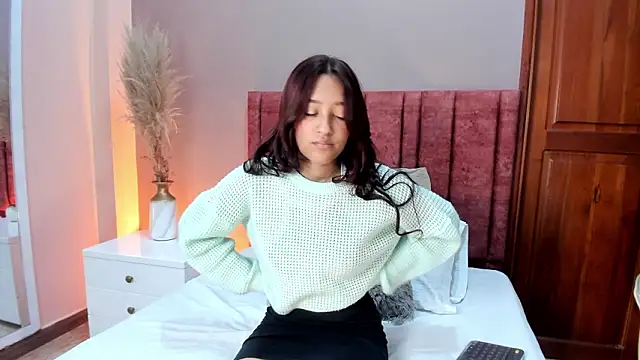 FreyaCameron online show from March 15, 2026, 2:34 pm