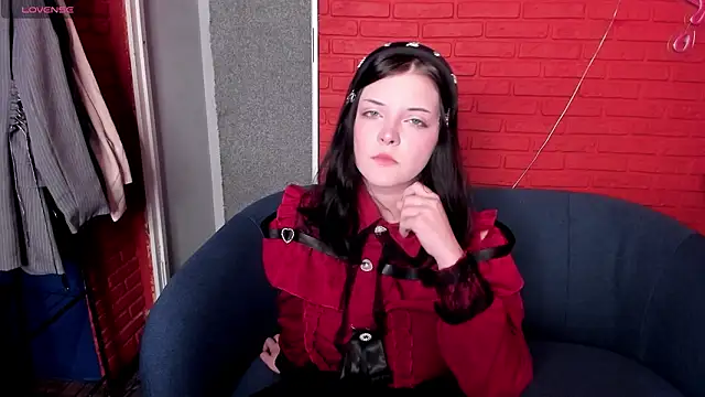 EsterTwilight online show from March 24, 2026, 3:50 pm