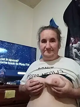 Bigmammahere online show from July 12, 2026, 8:22 pm