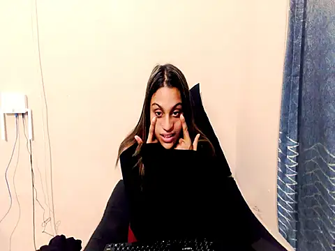 Snapshot of Luscious_Lexy chatting on April 25, 2026, 7:55 am Luscious Lexy online show from April 25, 2026, 7:55 am