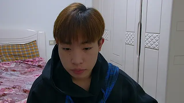 Similu-001 online show from March 10, 2026, 8:52 am