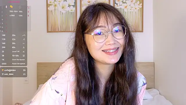 pinkyblooom online show from March 14, 2026, 9:15 am