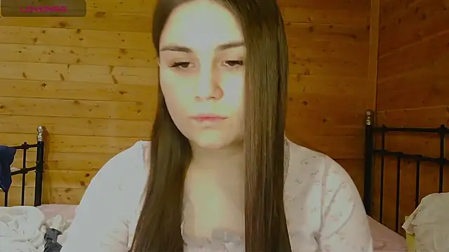 LucyMur online show from March 25, 2026, 9:54 pm