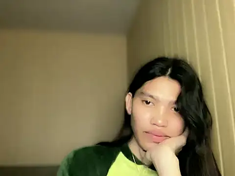Yourgoddess jayve online show from May 15, 2026, 3:57 am