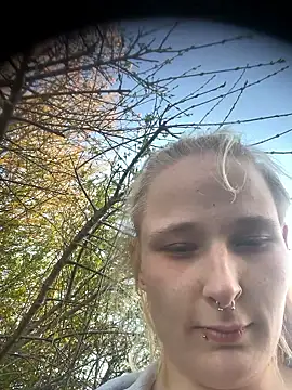 HotPurpleHaze online show from April 1, 2026, 5:21 pm