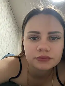 EliasynWoiues online show from March 25, 2026, 5:30 pm