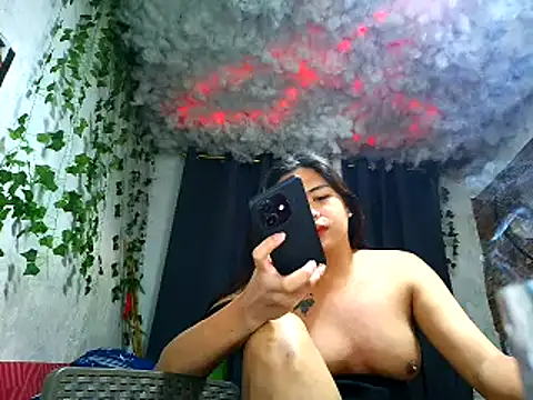 Snapshot of verdanalady chatting on March 13, 2026, 1:23 am verdanalady online show from March 13, 2026, 1:23 am