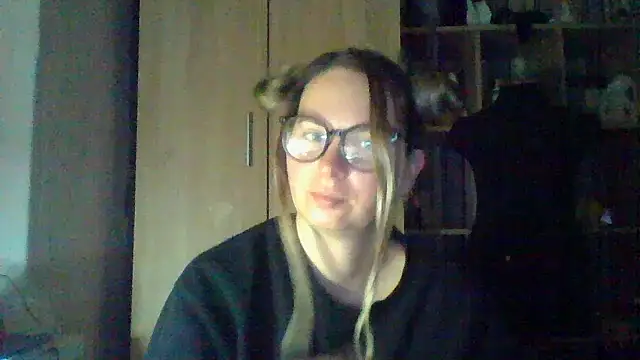 Mollie365 online show from March 13, 2026, 1:01 am