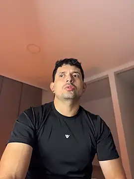 TroyeSavage online show from April 25, 2026, 10:51 am