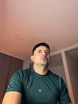 TroyeSavage online show from April 26, 2026, 10:57 am