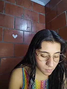 Amanda x1 online show from May 26, 2026, 7:43 pm