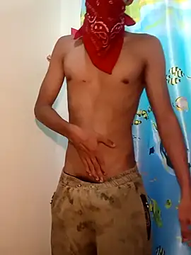 ElchicoX01 online show from March 30, 2026, 8:43 pm