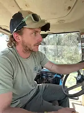 Snapshot of Franna7383 chatting on March 14, 2026, 3:50 pm Franna7383 online show from March 14, 2026, 3:50 pm