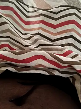 Splashyblackboard2 online show from March 9, 2026, 4:27 am