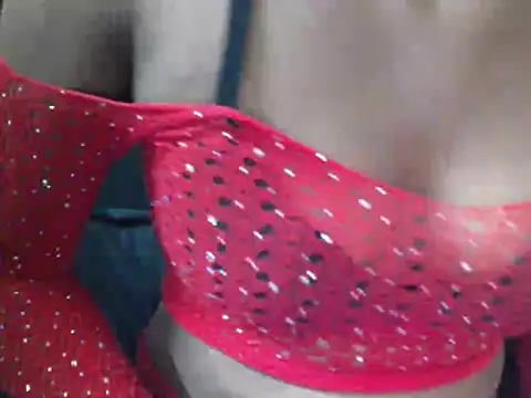 Couplehot00 online show from April 30, 2026, 6:09 am
