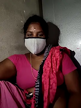 Tamil Hot Gopika online show from March 13, 2026, 6:31 am