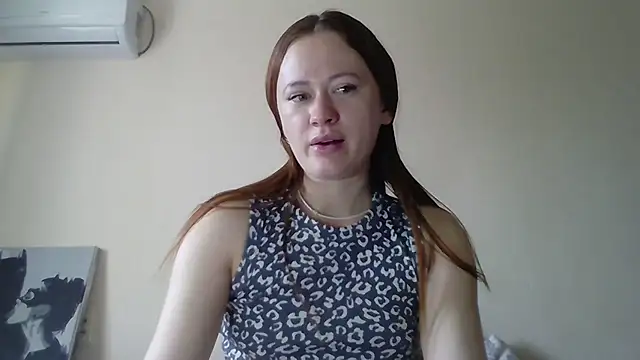 Whisper Of Desire online show from April 15, 2026, 11:50 am