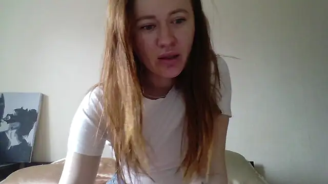 Whisper Of Desire online show from April 24, 2026, 12:51 pm