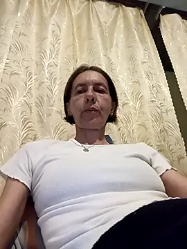 Snapshot of Tania9876 chatting on June 5, 2026, 6:57 pm Tania9876 online show from June 5, 2026, 6:57 pm