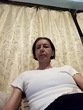 Snapshot of Tania9876 chatting on June 6, 2026, 6:34 pm Tania9876 online show from June 6, 2026, 6:34 pm