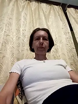 Tania9876 online show from June 13, 2026, 7:34 pm