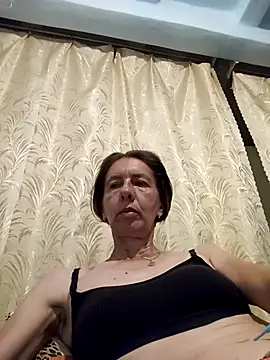Tania9876 online show from June 30, 2026, 7:48 pm
