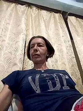 Tania9876 online show from July 5, 2026, 7:21 pm