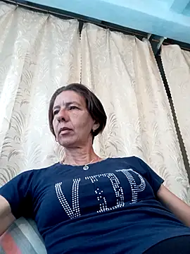 Tania9876 online show from July 9, 2026, 7:01 am
