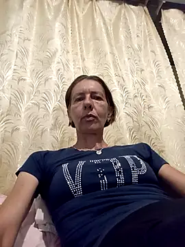 Tania9876 online show from July 13, 2026, 7:27 pm