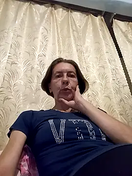 Tania9876 online show from July 22, 2026, 7:38 pm